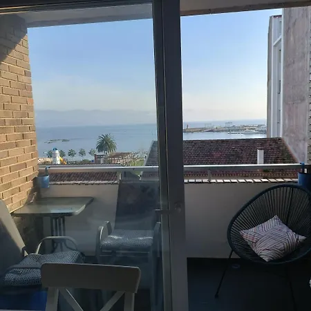 Vista Faro, Playa Panadeira