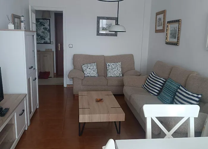 Vista Faro, Playa Panadeira *